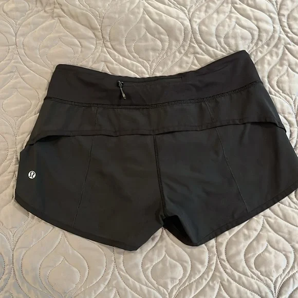 Lululemon Speed Shorts - Picture 2 of 4